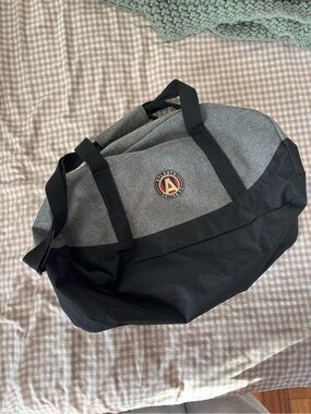 atlanta united soccer team embroidered logo gym bag